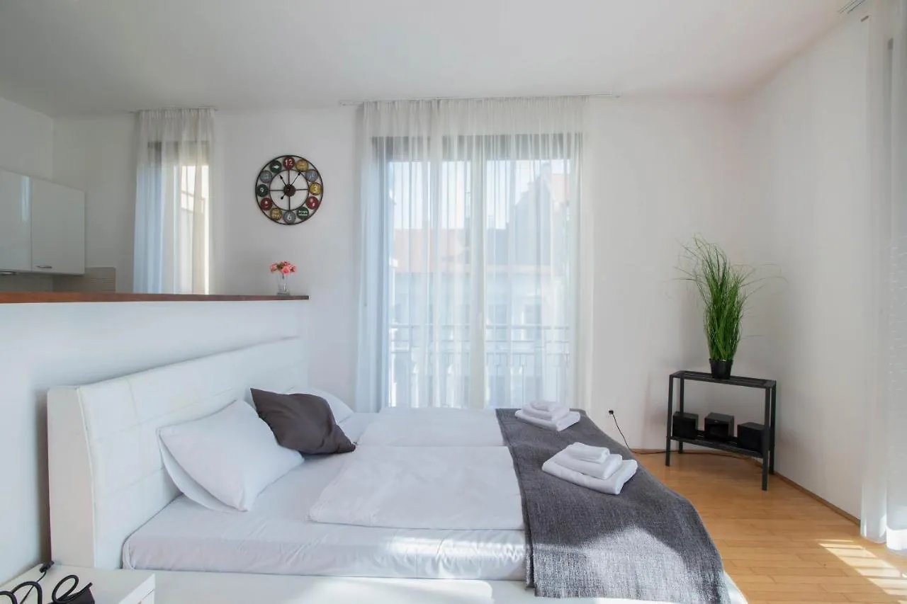 Kiraly Pop Studio With Terrace With Free Parking Apartment Budapest 0*,  Hungary